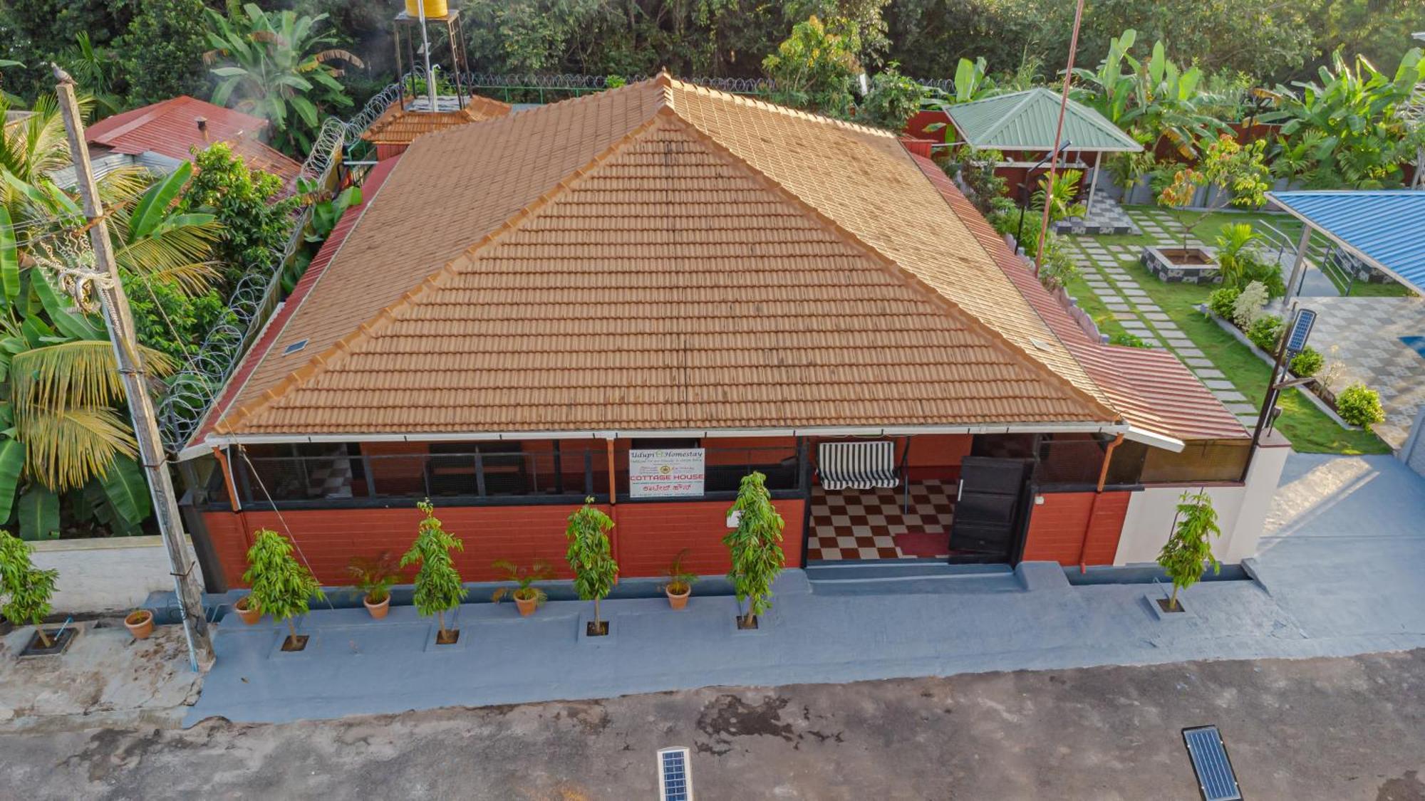 Udupi Homestay - Cottage House - Dendoorkatte Exterior foto